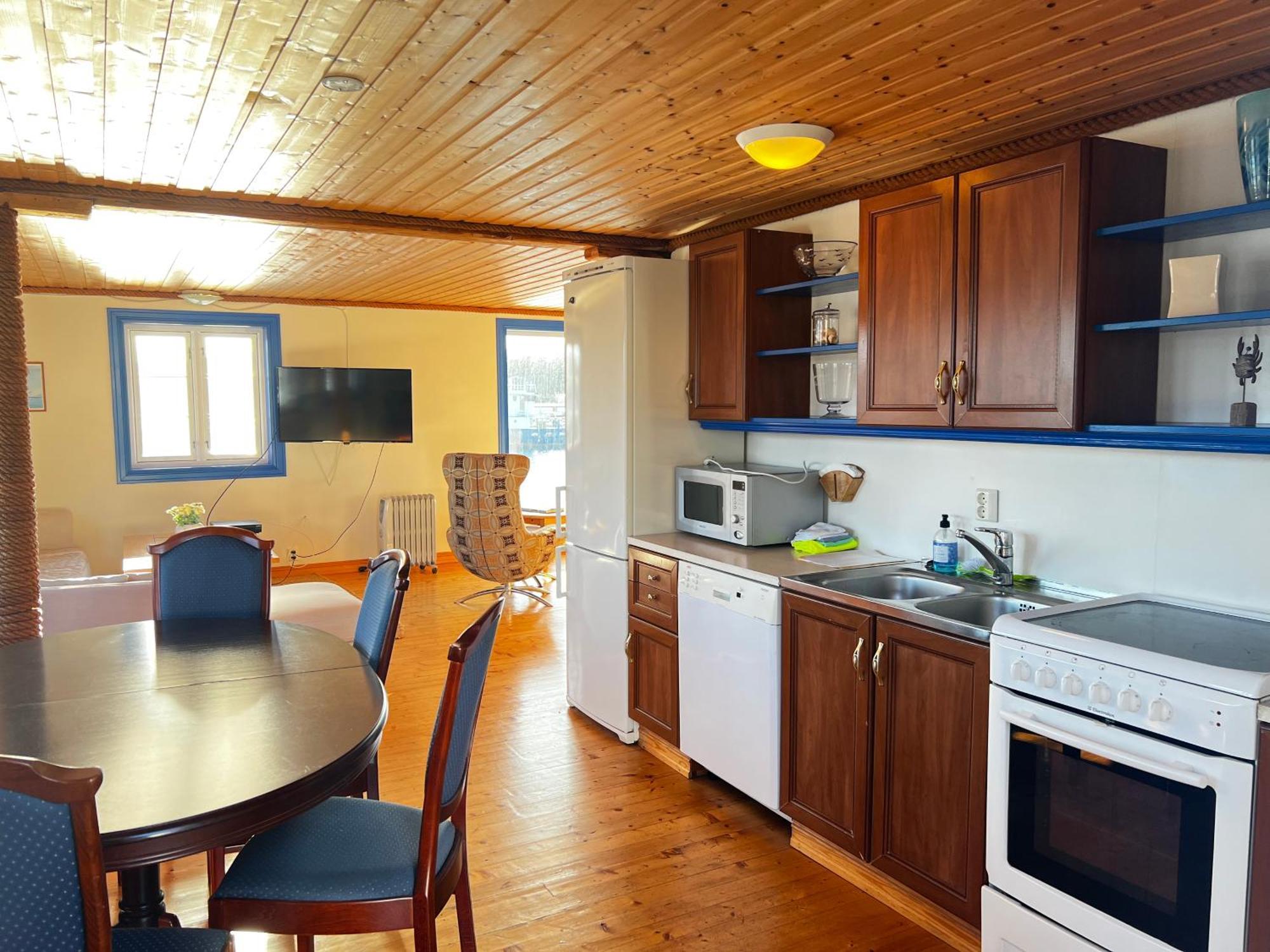 Atlantic Road Seaside Housing Apartment Litlrossoya Екстериор снимка