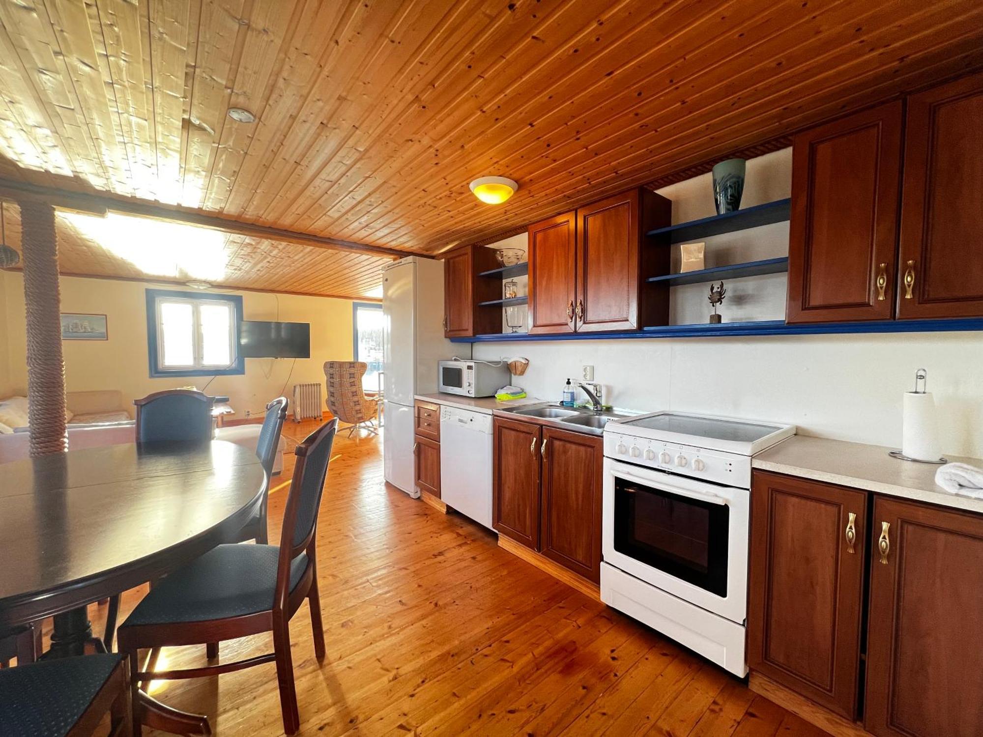Atlantic Road Seaside Housing Apartment Litlrossoya Екстериор снимка